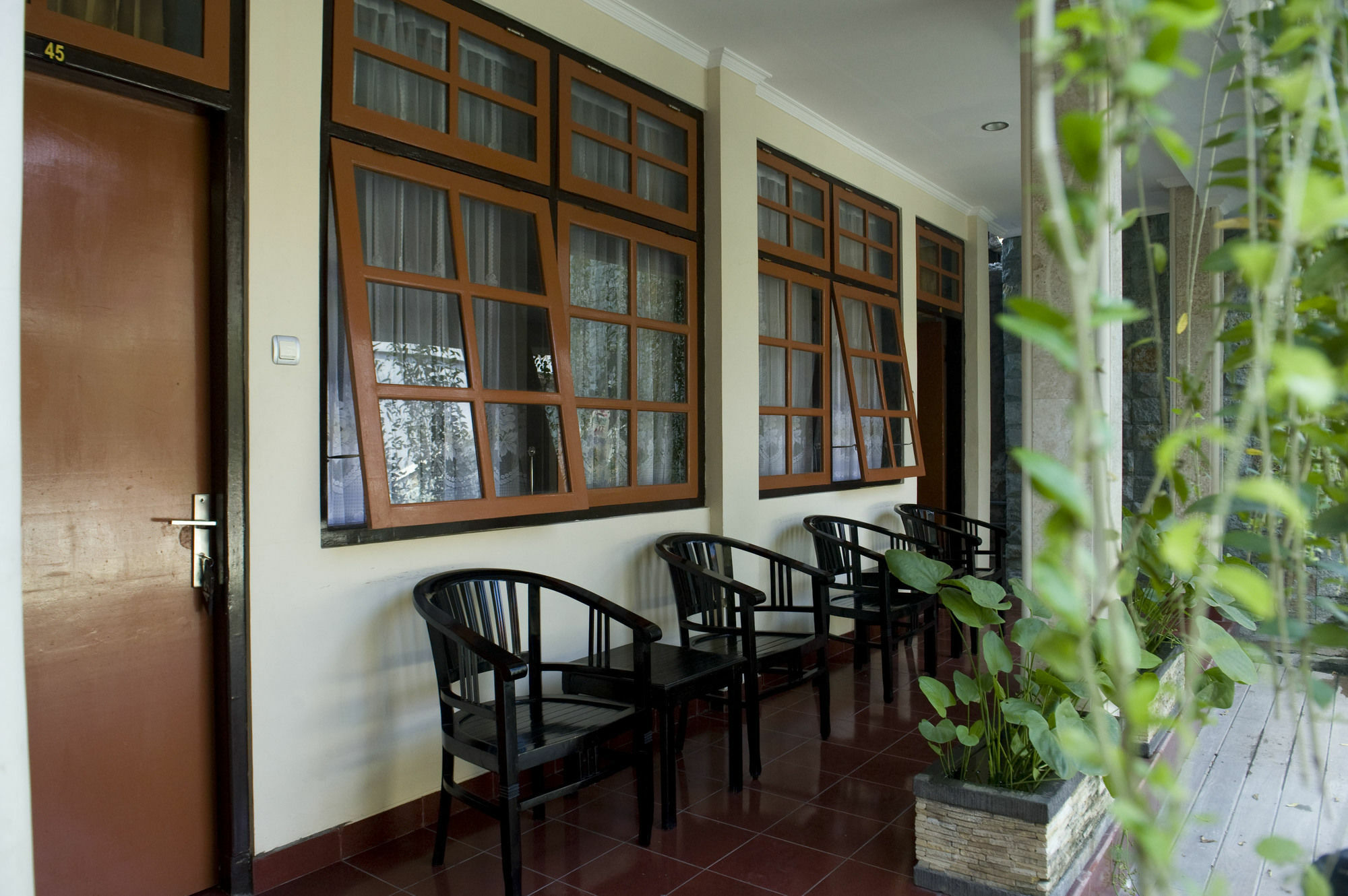 Catur Adi Putra Hotel Denpasar Esterno foto